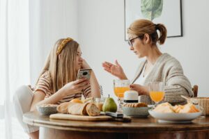 Read more about the article Overcoming Strong-Willed Stubborn Kids: A Compassionate Parenting Approach