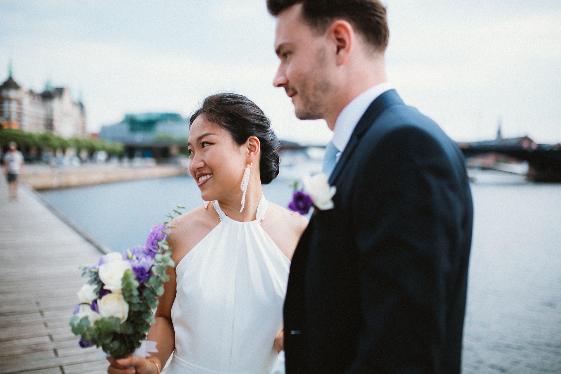 Read more about the article Love is not done, it just happens